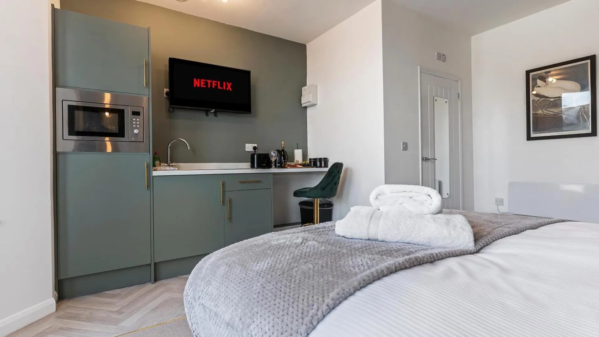 Bowles Aparthotel By Yoko Property Redcar 4*,