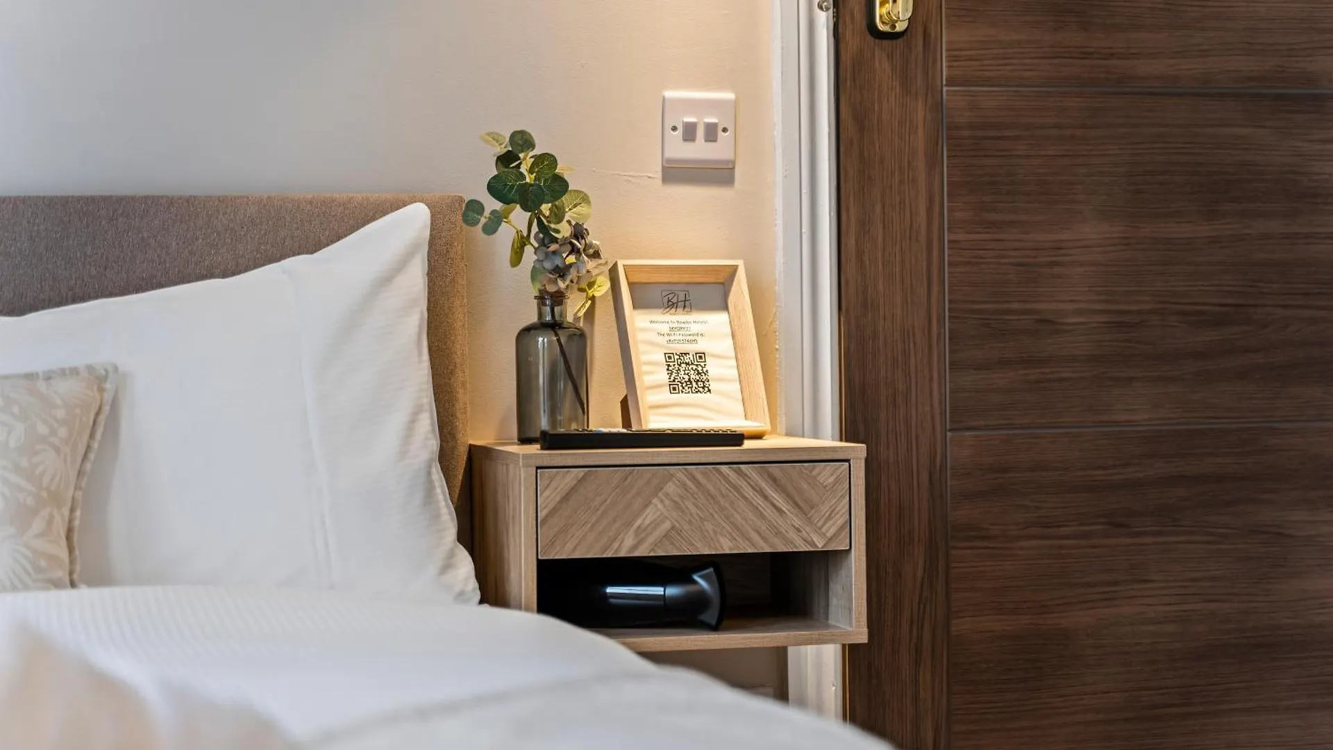 ****  Bowles Aparthotel By Yoko Property 레드카 영국